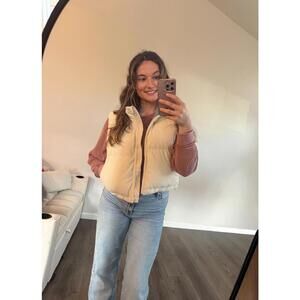 IVORY ADOREME CORDUROY PUFFER VEST